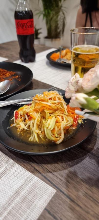 Homey Stay And Cafe By Hematoa Bangkok Ngoại thất bức ảnh