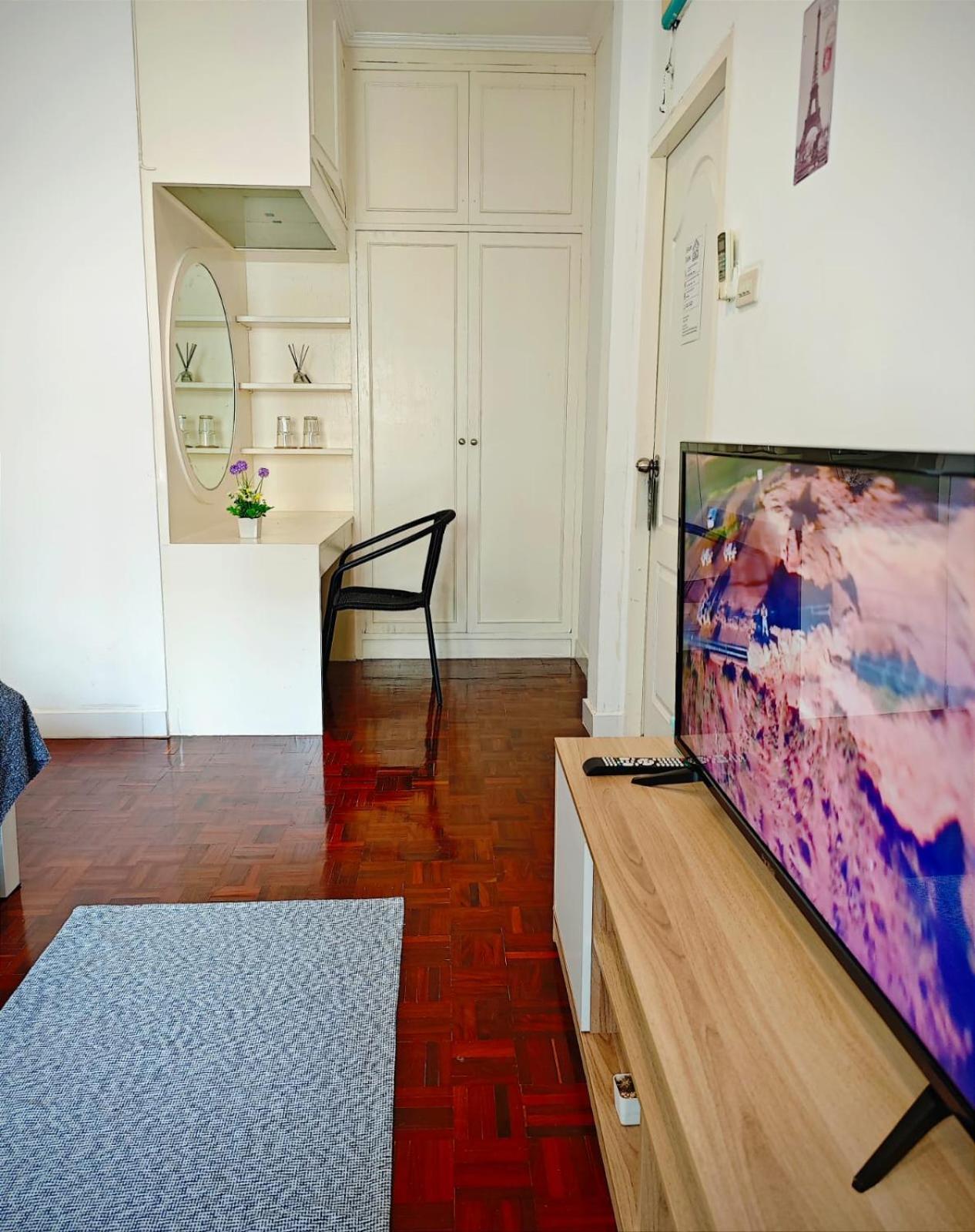 Homey Stay And Cafe By Hematoa Bangkok Ngoại thất bức ảnh