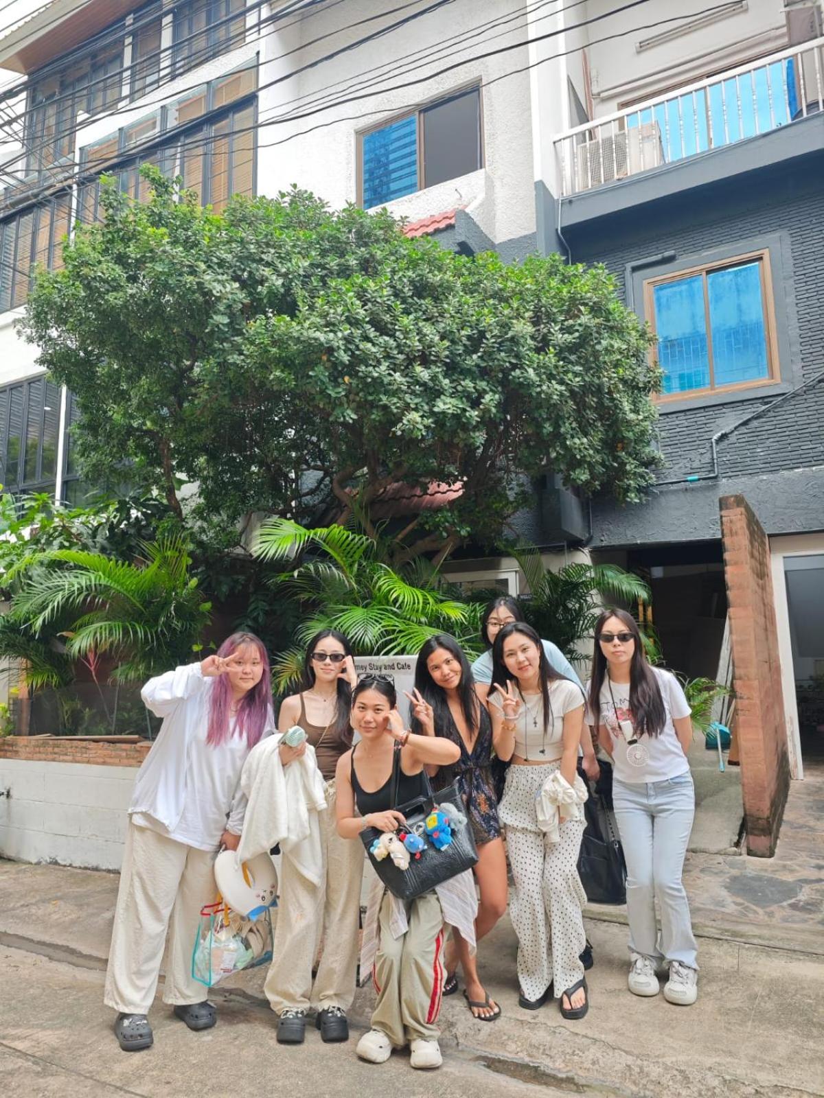 Homey Stay And Cafe By Hematoa Bangkok Ngoại thất bức ảnh